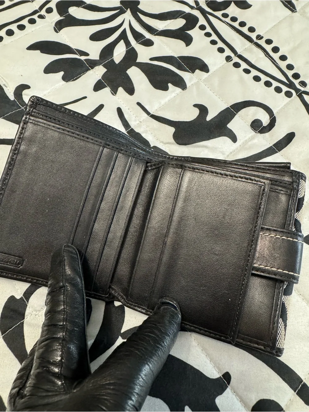 Coach Wallet double bill w Compact Card Holder in Black and Tan Signature Canvas